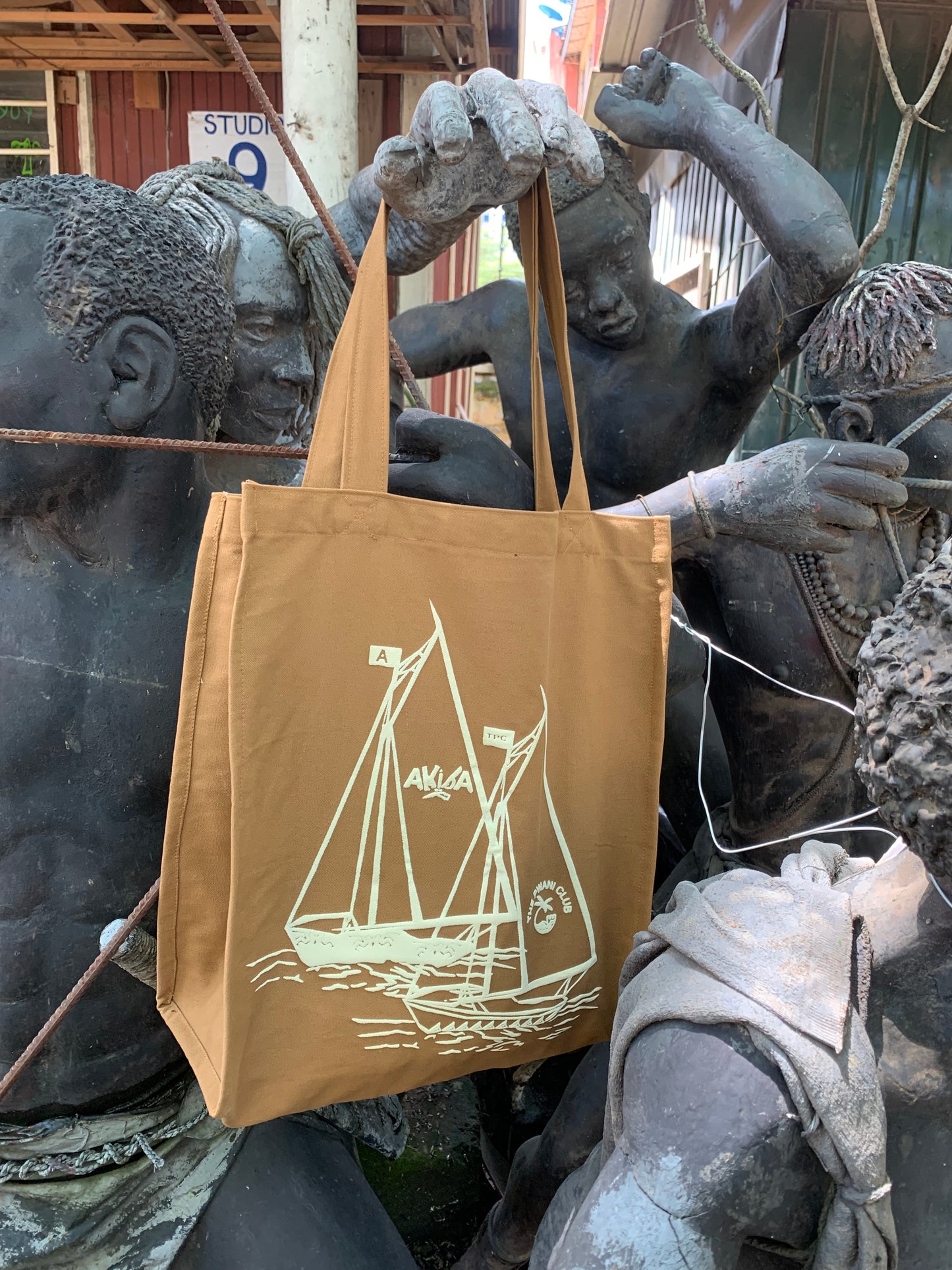 Dhow Race Tote